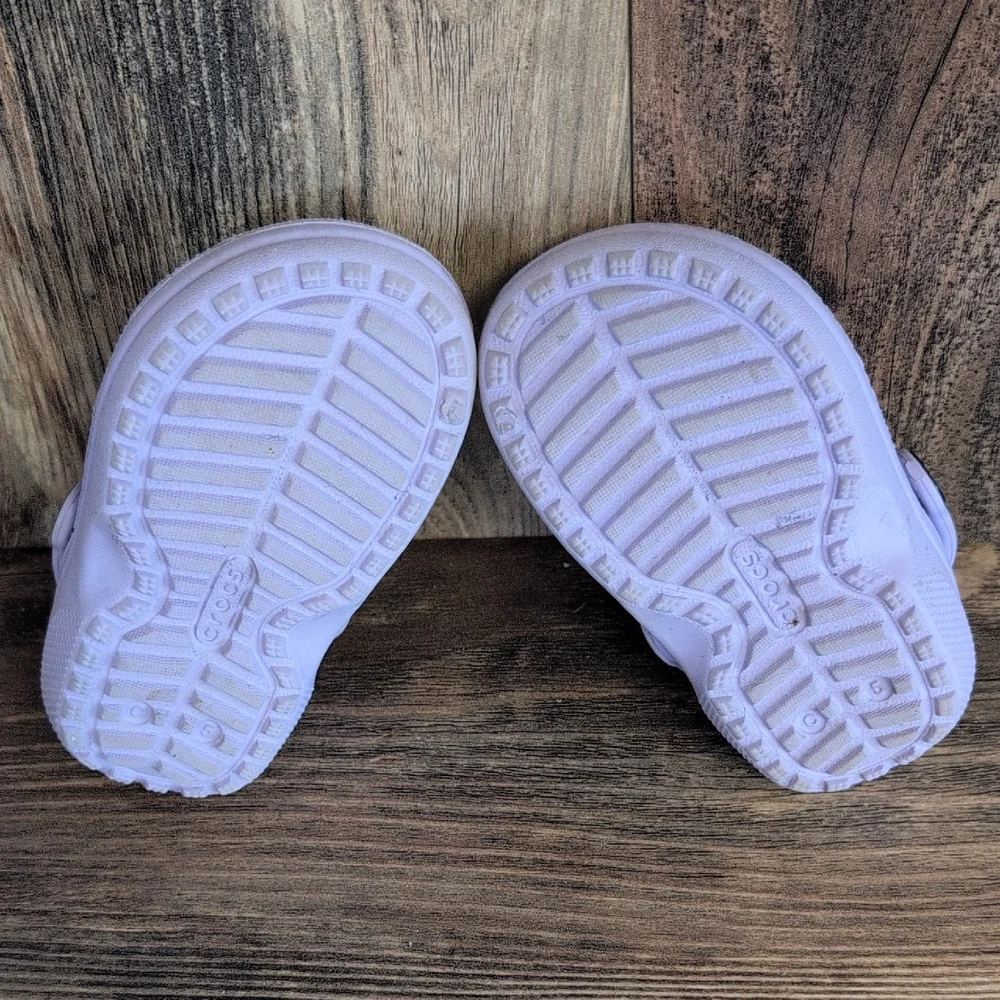 CROCS Lavender Slippers C5                  M528